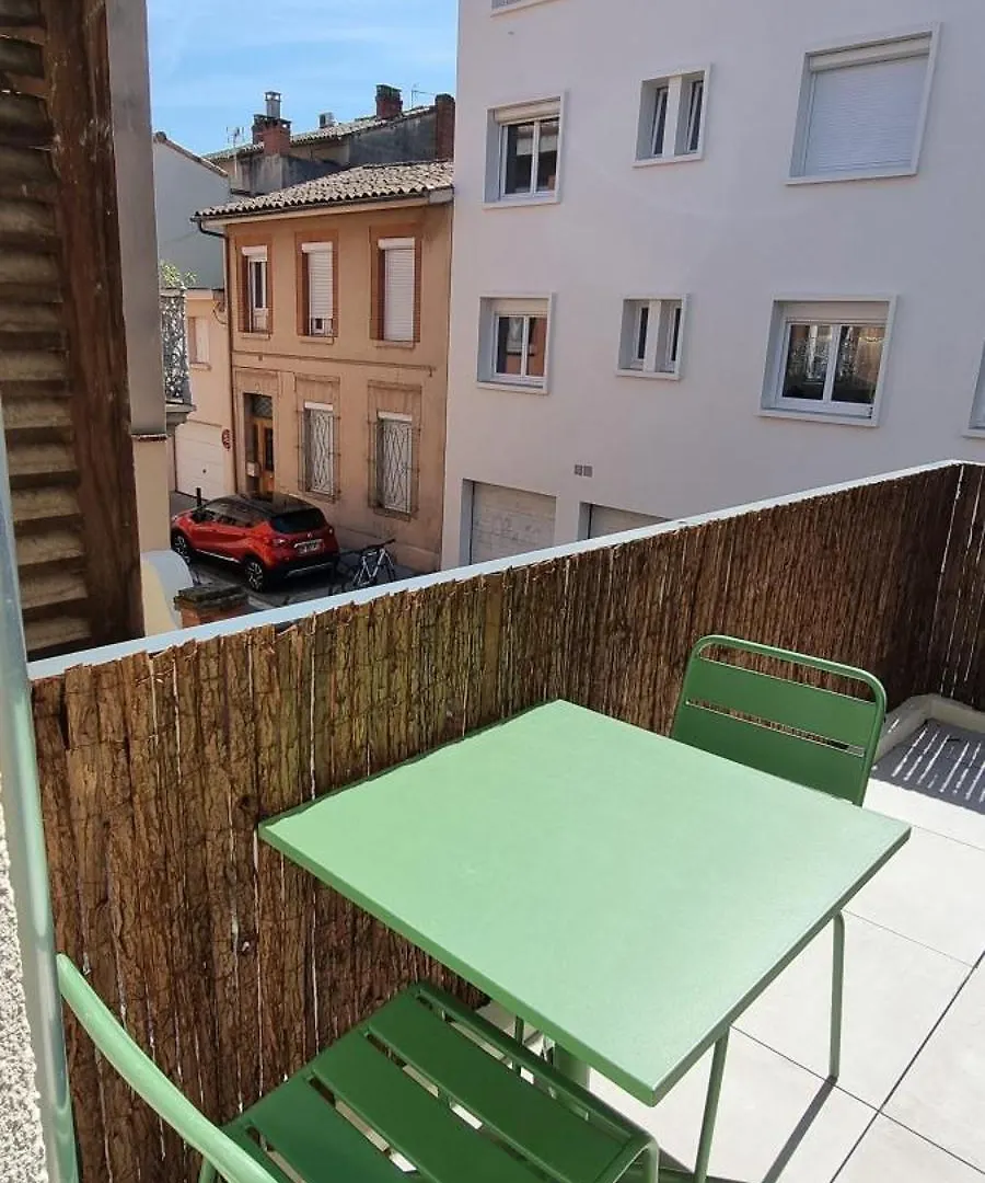 Studio Chic & Balcon - Hypercentre - Gare - Metro Toulouse 0*,  France